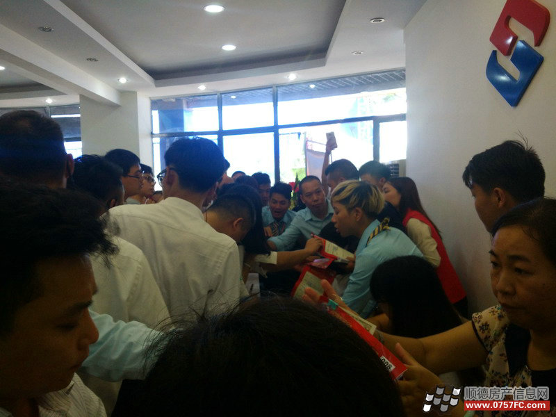 8���_�P��ӈD